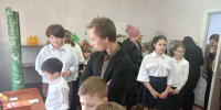 Бурлинские школьники и дошкольники поддержали Декаду инвалидов своим творчеством - Бурлинский район