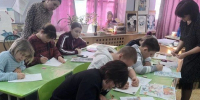 Художественное знакомство: в Подсосновском филиале ДШИ открылась выставка работ барнаульских художников - Бурлинский район